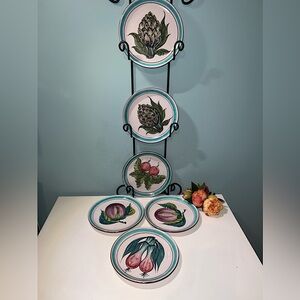 New Handpainted Majolica Salad Plate Set of 6. Made in Italy.